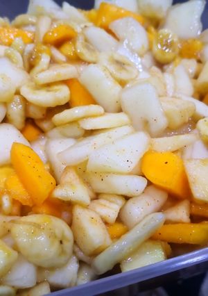 A picture of Mix fruit chaat.