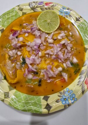 કાઠિયાવાડી સ્પેશિયલ દાળ ઢોકળી (Dal Dhokli Recipe in Gujarati) રેસીપી મુખ્ય ફોટો