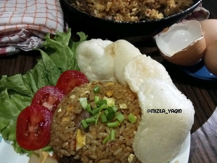 Bagaimana Menyiapkan Nasi Goreng Babat yang Enak