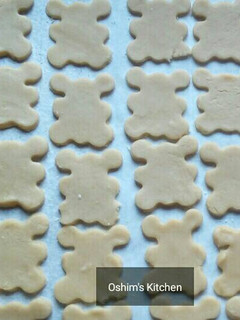 A picture of Homemade Butter Cookies.