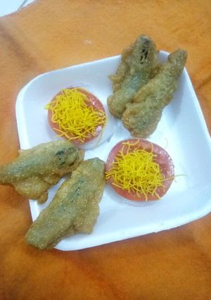 A picture of Crispy Baby Dolls of Lady's Finger.