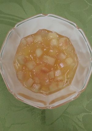 A picture of Apple Tea Jelly.