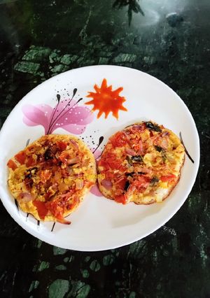A picture of Tomato Onion Rice Chilla.