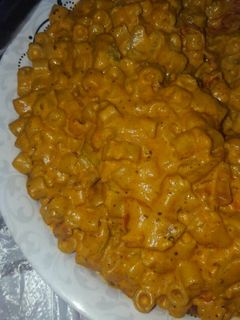 صورة لوصفة مكرونه بالجبن والقشطه