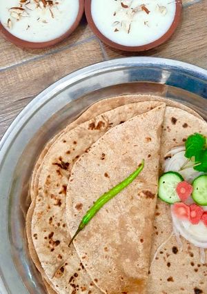 A picture of Phulka/ Roti.