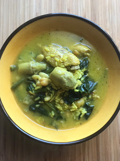 Una foto de Arroz caldoso, con espinacas