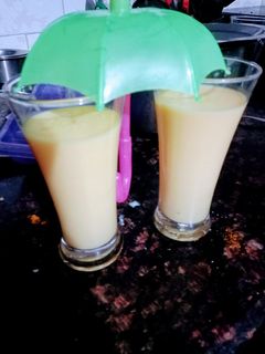 कूल मैंगो शेक (Cool mango shake recipe in Hindi) रेसिपी मुख्य फोटो