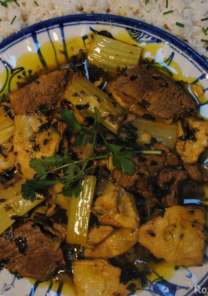 A picture of Persian artichoke and celery stew.