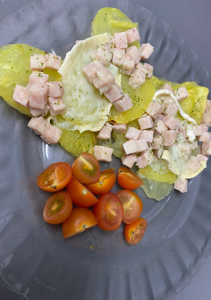 Una foto de Patata con pavo y queso de rulo de Cabra con Lékué