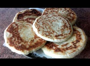Foto principal de Pan marroquí esponjoso, rápido y sin horno