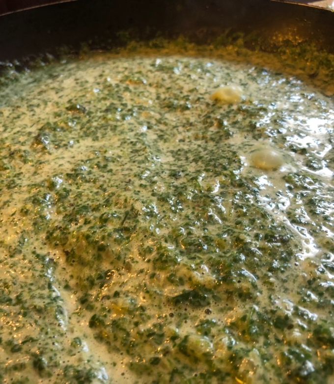 Una foto de Salsa / Crema de espinacas