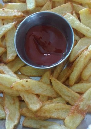 A picture of French fries.