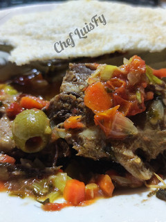 Una foto de Lengua en guiso LuisFy
