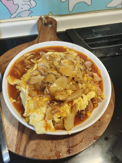 防疫在家作~~番茄蛋包炒泡麵 的食譜成品照片
