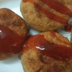 A picture of Wheat Flour Kachori with left over Mixed Dal Recipe.