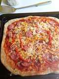 Garlic pizza