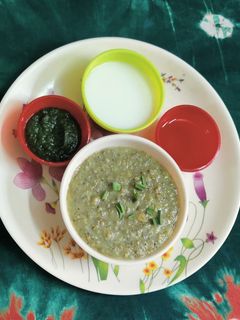 બાજરા ની ખીચડી (Bajra Khichdi Recipe In Gujarati) રેસીપી મુખ્ય ફોટો