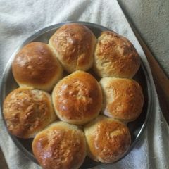 A picture of Buns.