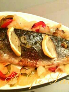 Una foto de Lubina al horno