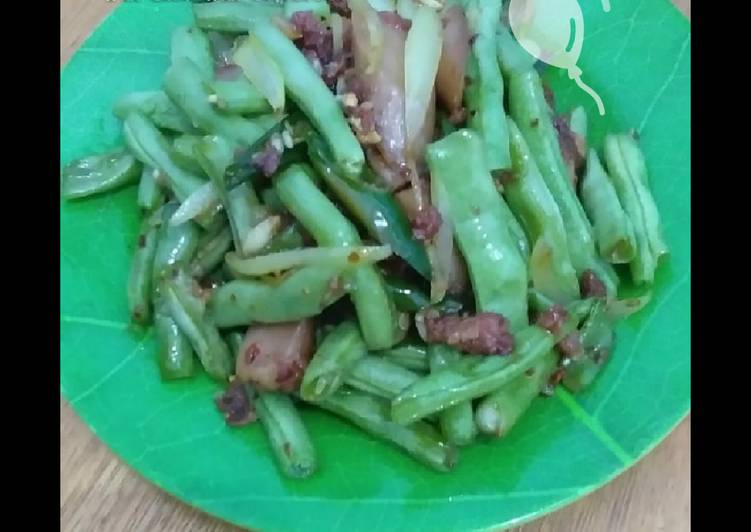 Bumbu memasak Tumis buncis kornet sosis Lezat