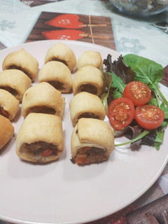 Una foto de Saladitos hojaldrados con carne picada