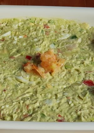 Foto principal de Ensaladilla de aguacate tm5 y pimienta