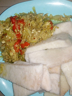 A picture of Yam with egg cabbage sauce.