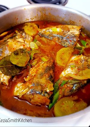 Foto resep Asam pedas kepala ikan tuna tomat hijau