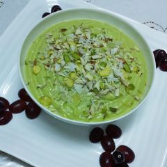A picture of Avacado Pudding.