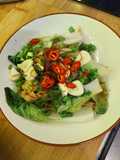 Hot oil noodles
