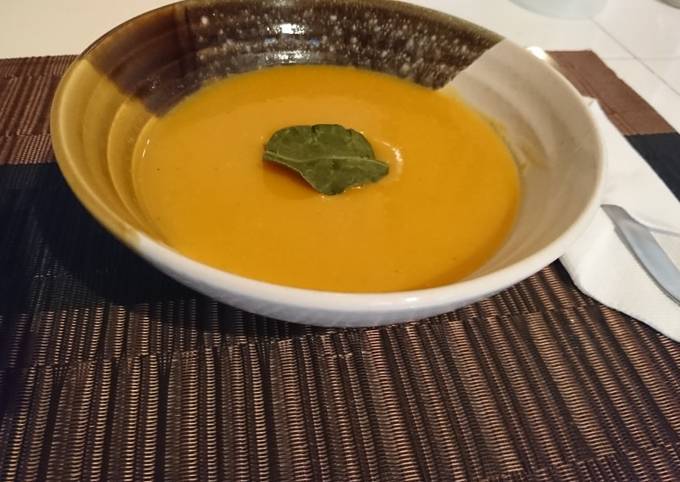 Steps to Prepare Quick ROASTED BUTTERNUT SOUP #Charityrecipe #4weekschallenge