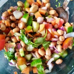 Vegan peanut chaat A picture of Vegan peanut chaat.