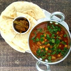 A picture of Aloo chana Tarkaari.