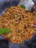 Mie ikan laut pedas
