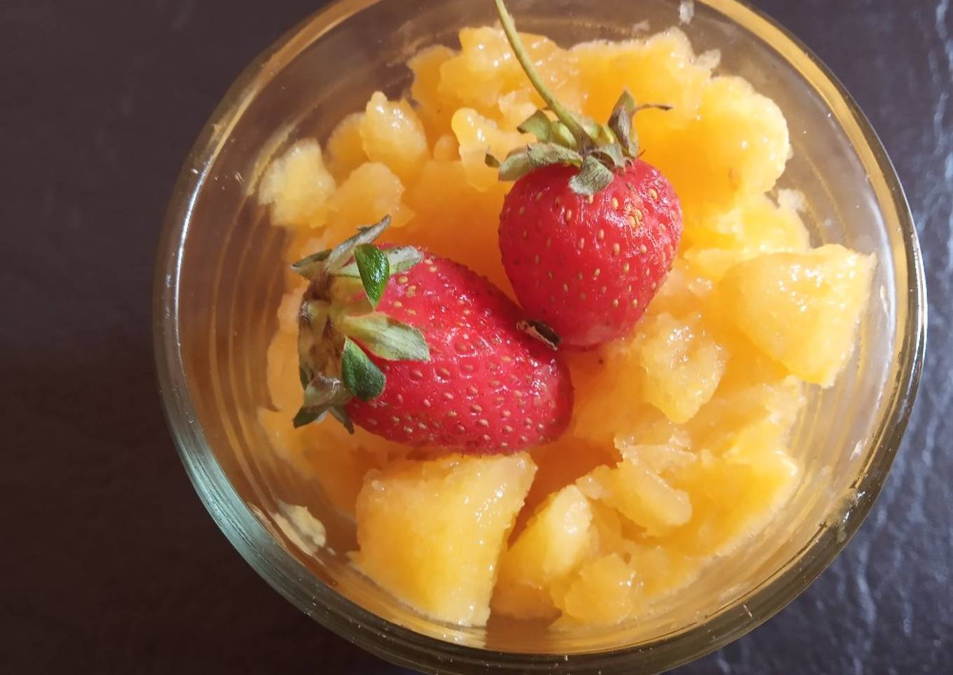 Granita de durazno saludable y refrescante