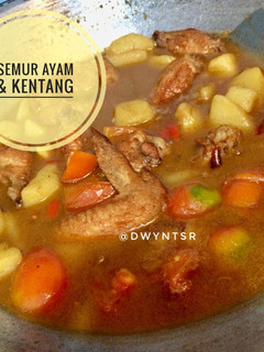 Foto resep Semur Ayam Kentang