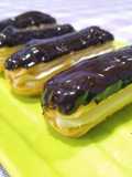 Eclair with Diplomat Cream -339-