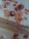 Helado de vainilla y praliné de nueces