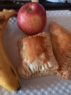 A picture of Pies #Endofyearchallenge#.