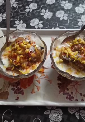A picture of Instant Dahi Bhalla.