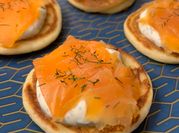 Une photo de blinis saint moret