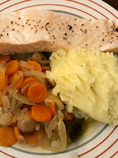 Una foto de Filete de salmón en olla exprés