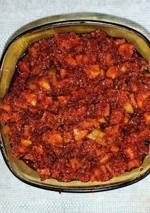 A picture of Hot and Sour Mango Pickle.