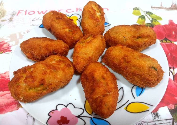 Croquetas de garbanzos, calabacín y queso