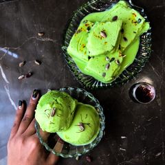 A picture of Pista Ice Cream.