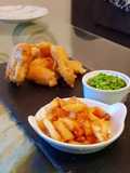 Fish chips with mushy peas