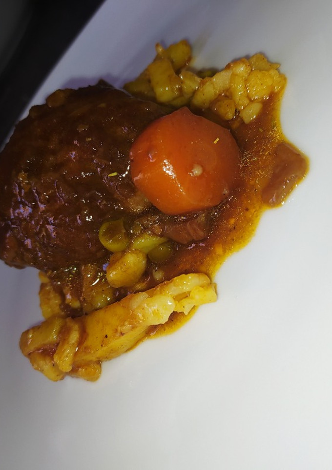 Una foto de Carrillada/carrillera al vino tinto