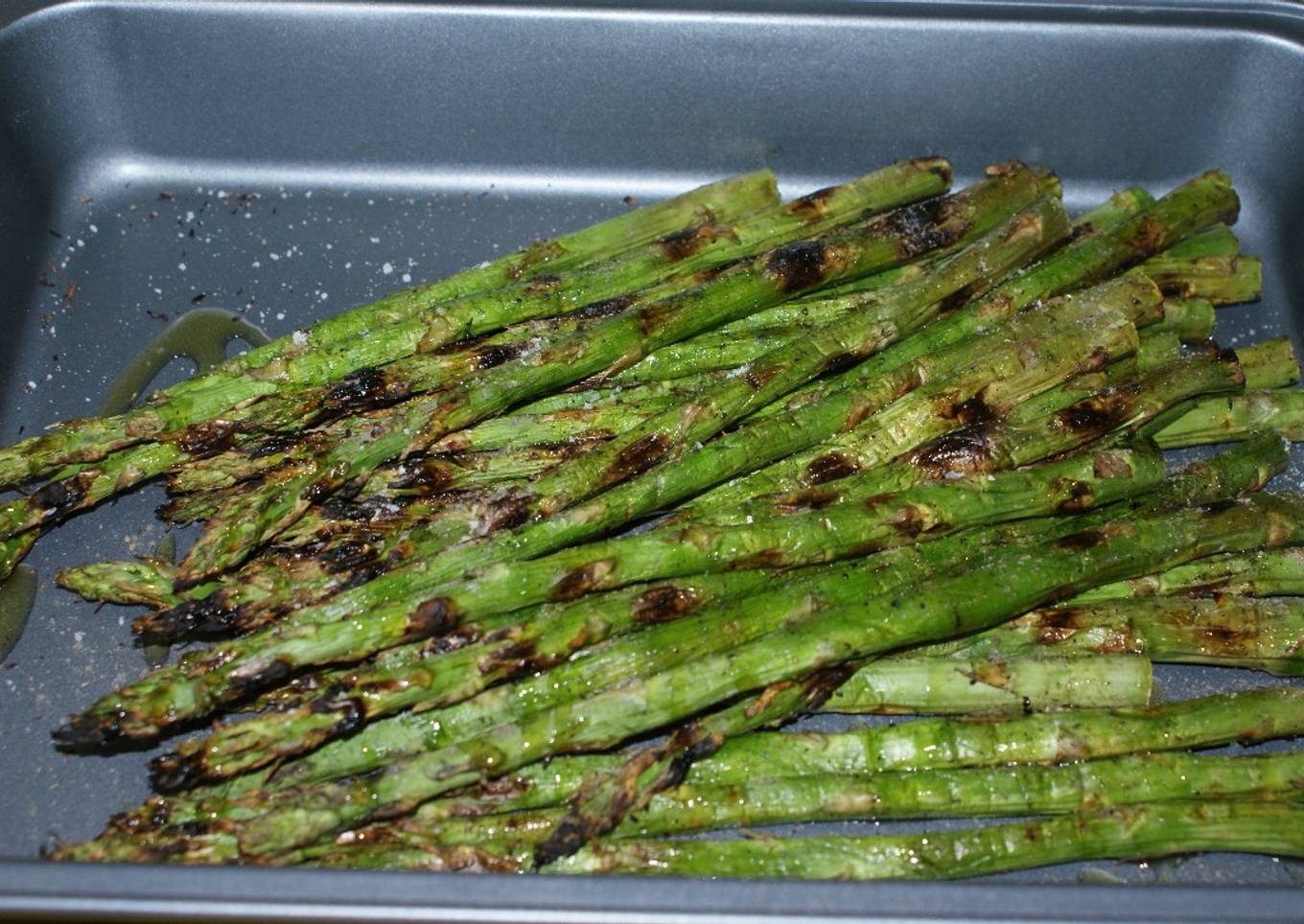Quick and Easy Grilled Green Asparagus