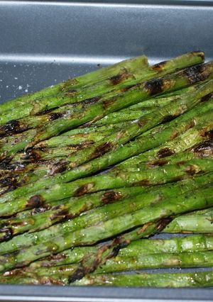 A picture of Quick and Easy Grilled Green Asparagus.