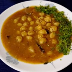 A picture of Chikar chole.